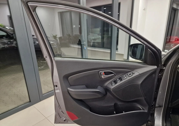 Hyundai ix35 cena 60900 przebieg: 91000, rok produkcji 2015 z Przemków małe 277